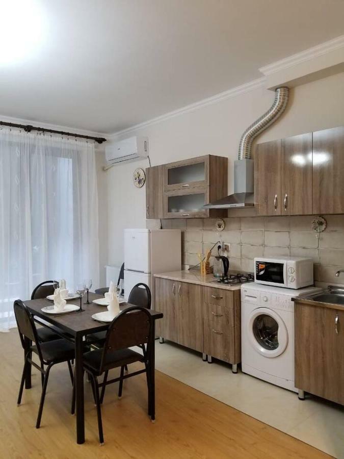 Апартаменты Марго Tbilisi Esterno foto